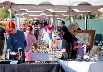 assembly row craft show